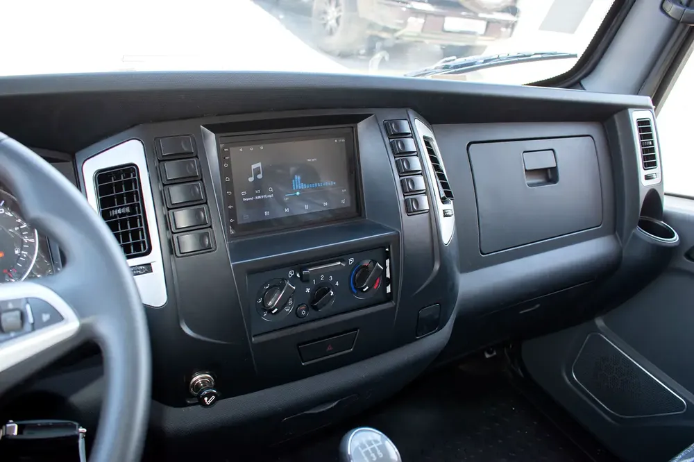 2.7 L | 6 SPEED MANUAL TRANSMISSION | GCC | PAYLOAD 4305 - Image 12