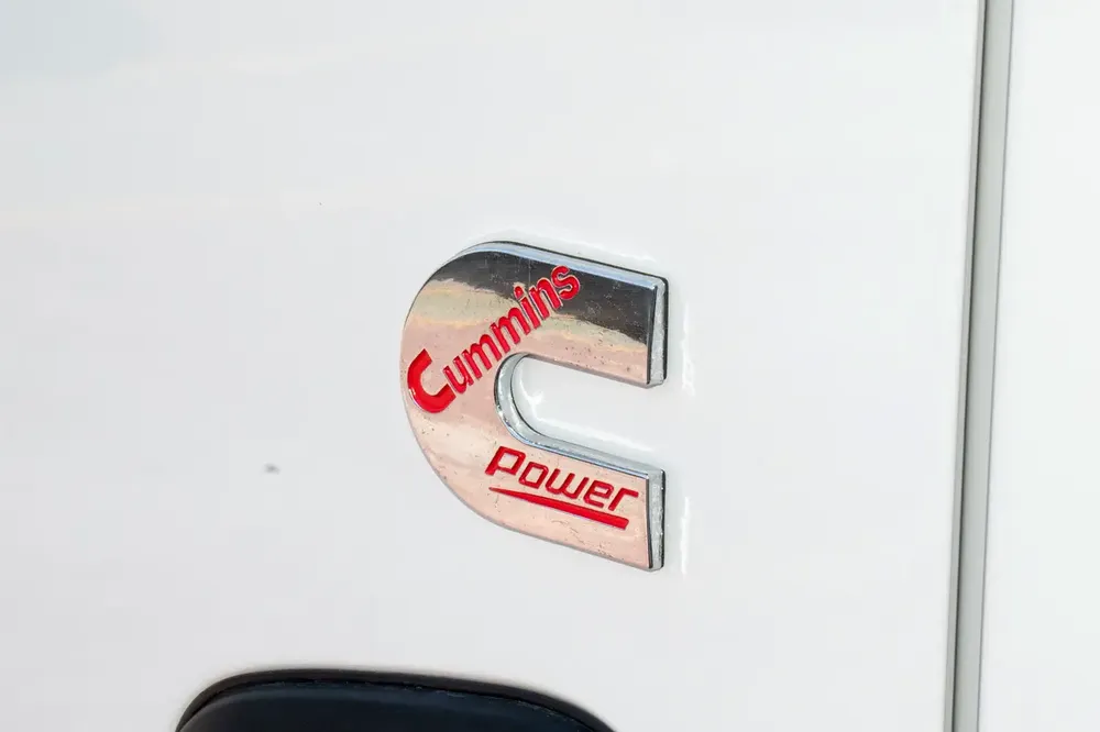 2.7 L | 6 SPEED MANUAL TRANSMISSION | GCC | PAYLOAD 4305 - Image 6