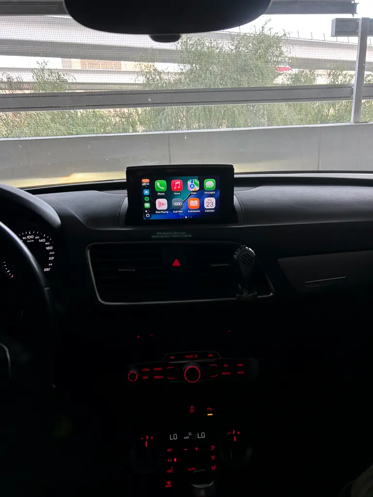 Audi Q3 2015 2.0 TFSI quattro | GCC Specs | Well Maintained - Image 6