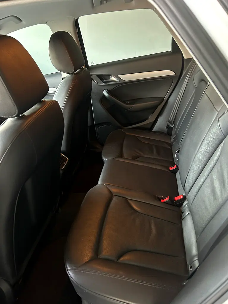 Audi Q3 2015 2.0 TFSI quattro | GCC Specs | Well Maintained - Image 8