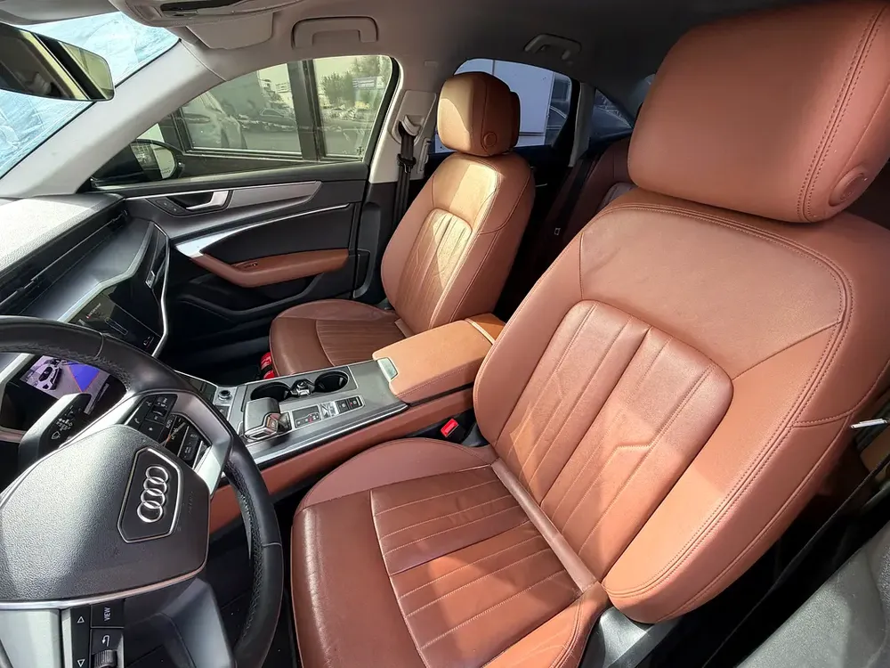 Audi A6 40 TFSI 2023 GCC Specs - Pristine Condition - Image 5