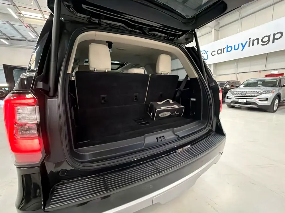 1,900 AED / Month | 0% DP AVAIL | EXPEDITION PLATINUM | FORD WARRANTY - Image 15