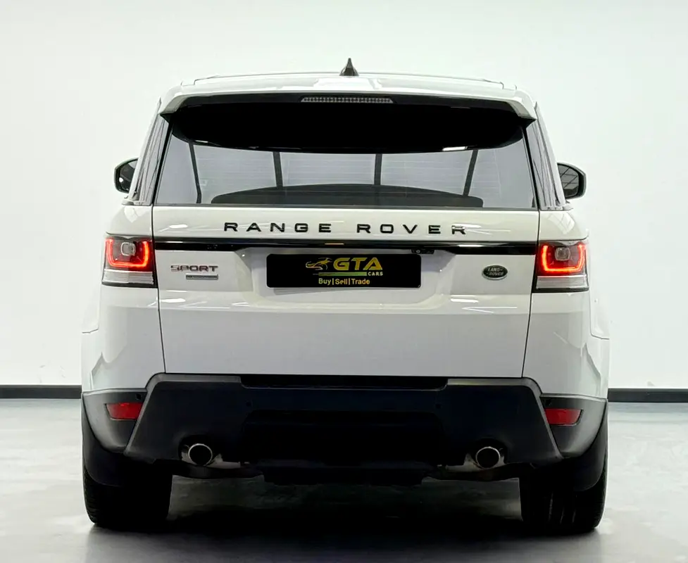 2017 Range Rover Sport HSE, Full Land Rover Service History, GCC - Image 5