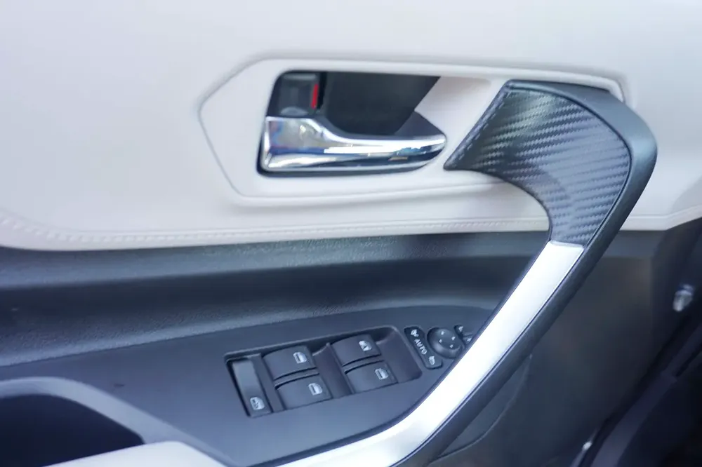2025 MODEL TOYOTA-VELOZ 1.5L - Image 9