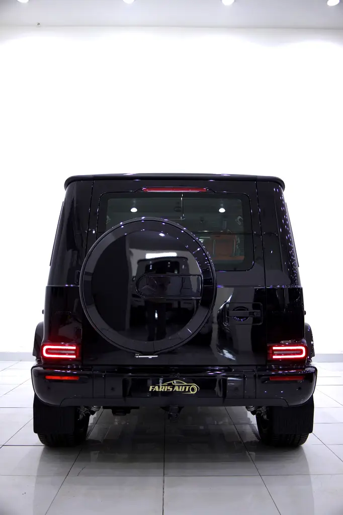 2026 Mercedes-Benz G-Class G 63 AMG - GCC Specs 5 YEARS GARGASH WARRANTY - Image 4