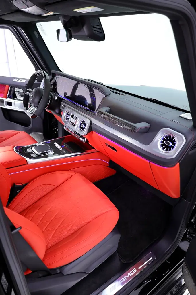 2026 Mercedes-Benz G-Class G 63 AMG - GCC Specs 5 YEARS GARGASH WARRANTY - Image 8