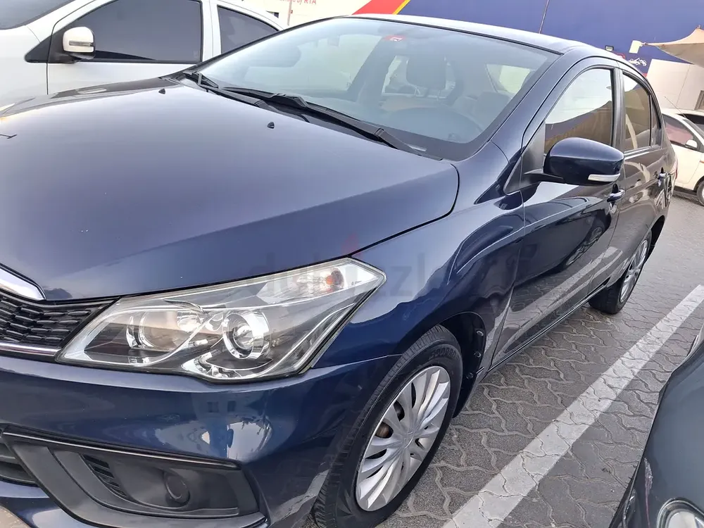 Suzuki Ciaz GL 2023 GCC Specs - Image 4