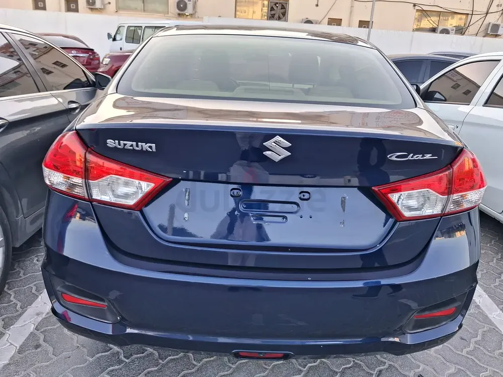 Suzuki Ciaz GL 2023 GCC Specs - Image 5