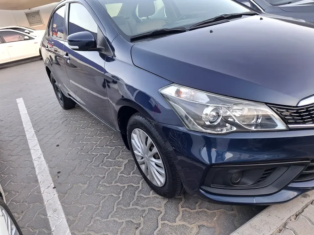 Suzuki Ciaz GL 2023 GCC Specs - Image 9