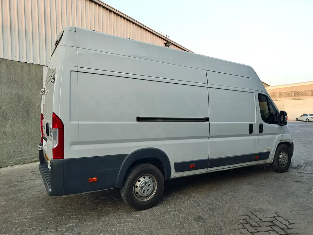 2018 FIAT DUCATO - LARGE CARGO VAN - FULL SERVICE HISTORY - Image 6