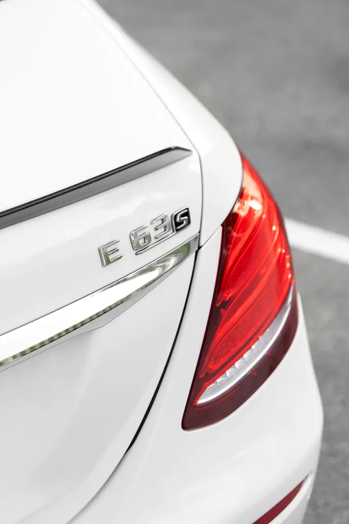 Mercedes-Benz E 63 AMG S 2018 - GCC Specs - Excellent Condition - Image 17
