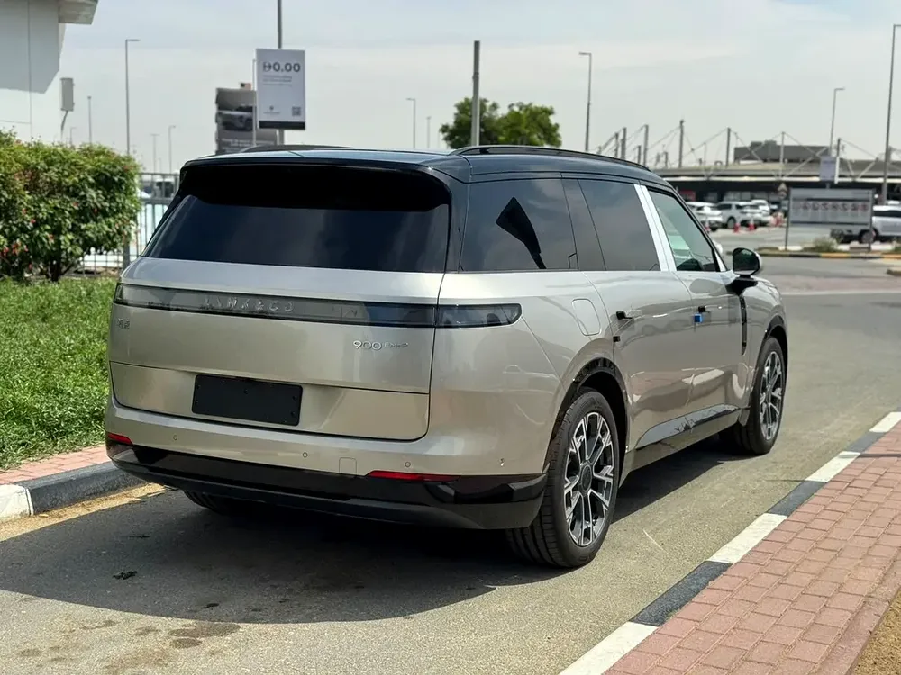 2025 Lynk & Co 09 2.0 Ultra - Brand New, Chinese Specs - Image 5