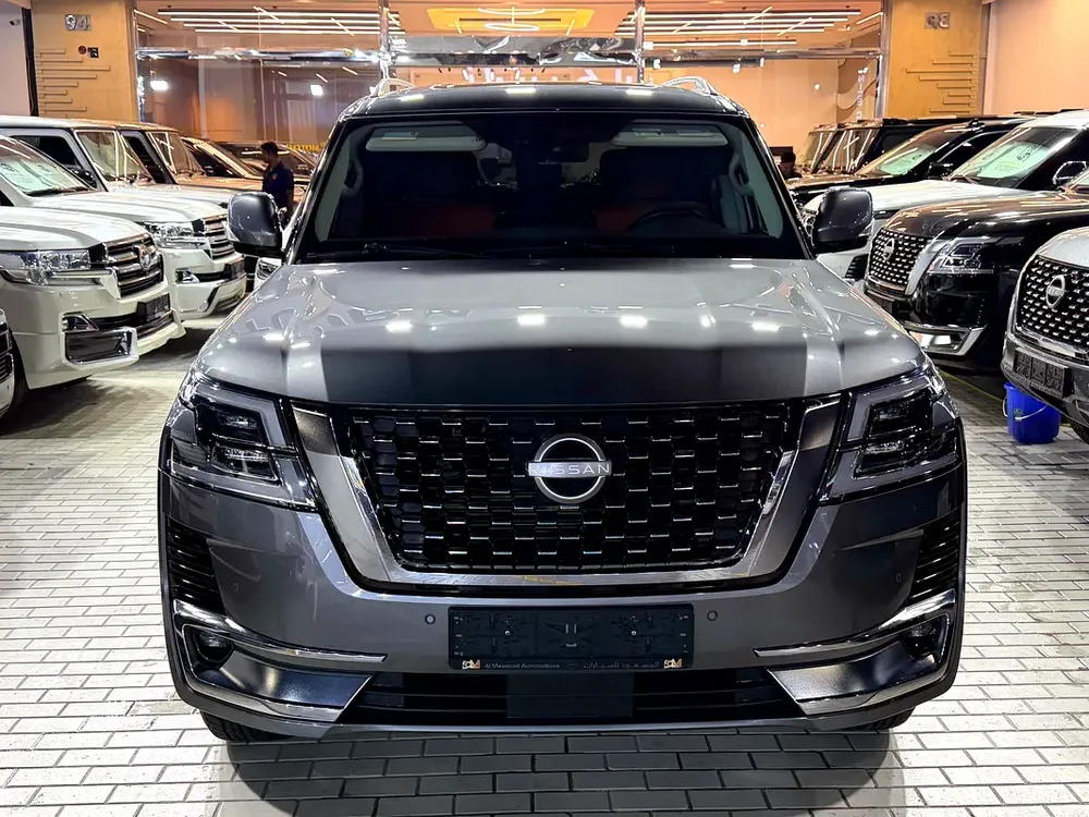 Nissan Patrol SE Titanium 2023 GCC Specs - Image 4
