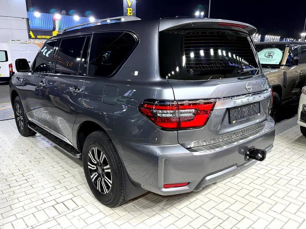 Nissan Patrol SE Titanium 2023 GCC Specs - Image 9