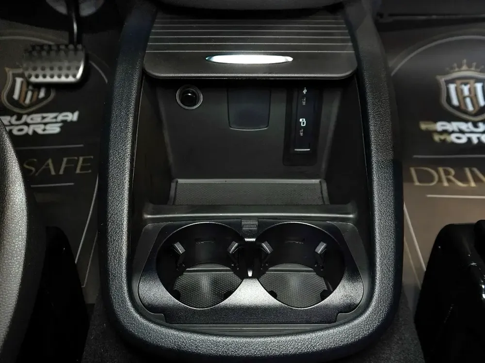 Mercedes V-Class 2022 – Full Option – Finance Available - Image 13
