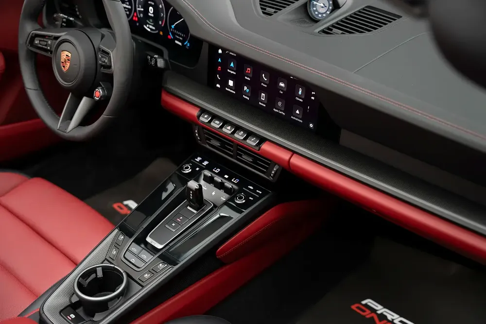 2025 PORSCHE 911 CARRERA 4 GTS WITH WARRANTY - Image 11