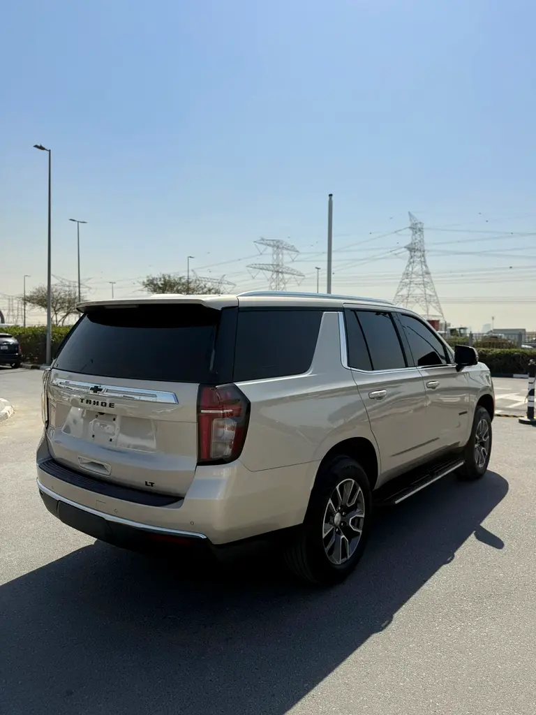 2023 Chevrolet Tahoe LT - GCC Specs ( leather + DVD) - Image 8