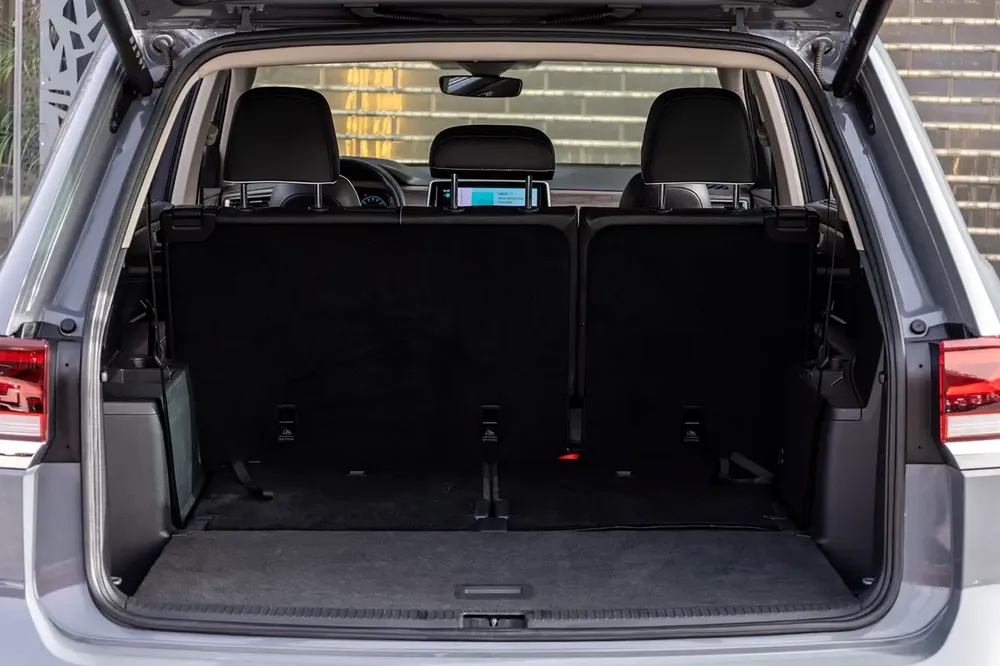 Volkswagen Teramont R-Line 2024 GCC | Agency Warranty | Service Contract - Image 8