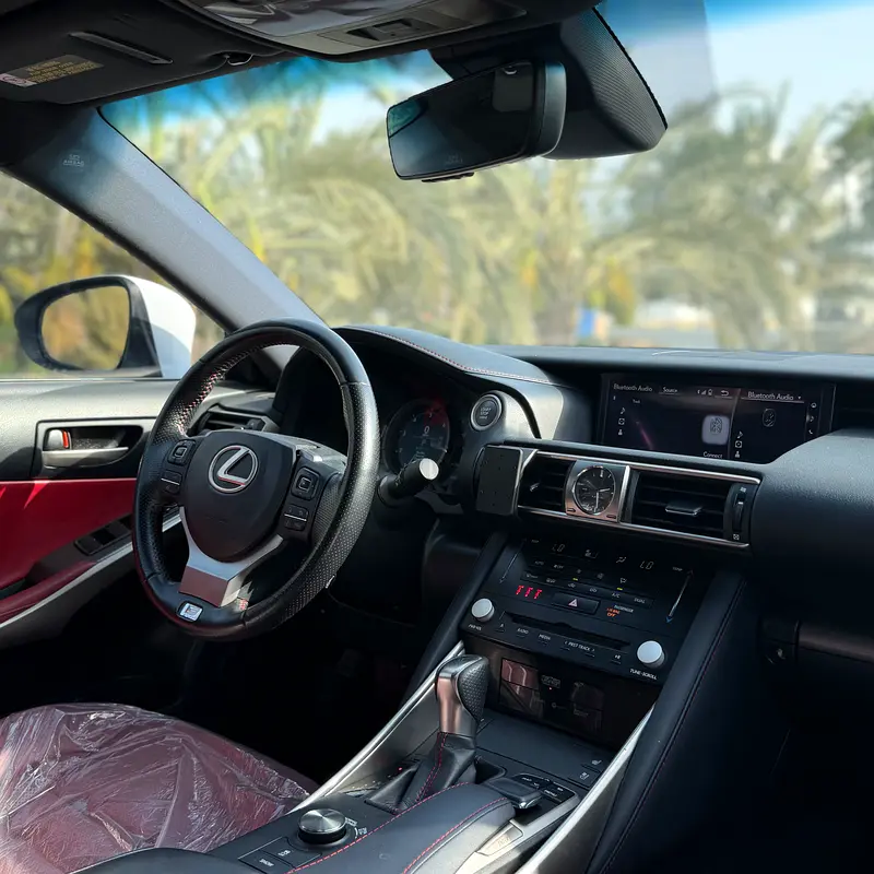 LEXUS IS 350 F-SPORT 2017 - Image 10