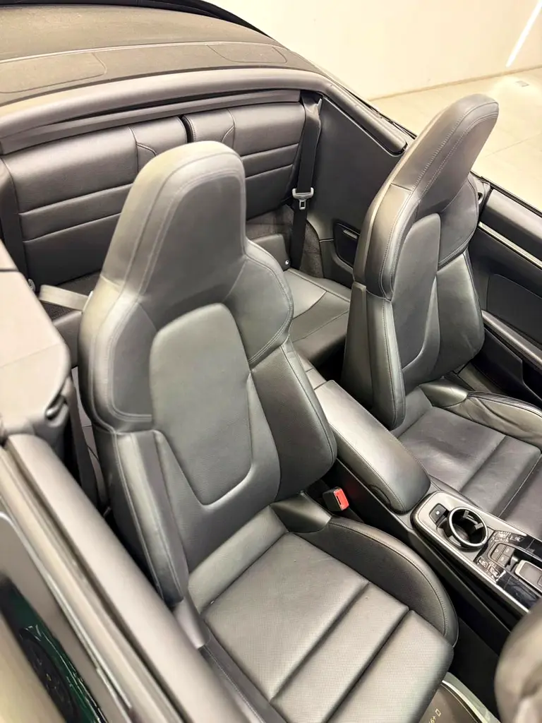 Porsche Carrera S 911 - Image 16