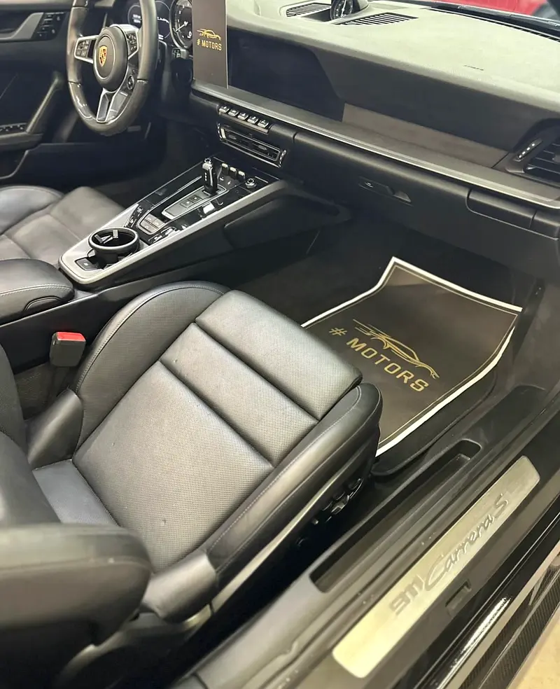 Porsche Carrera S 911 - Image 6