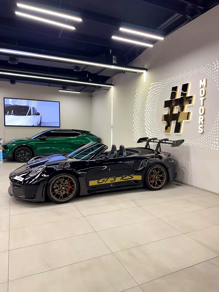 Porsche Carrera S 911 - Image 8