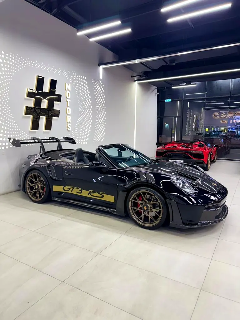 Porsche Carrera S 911 - Image 9