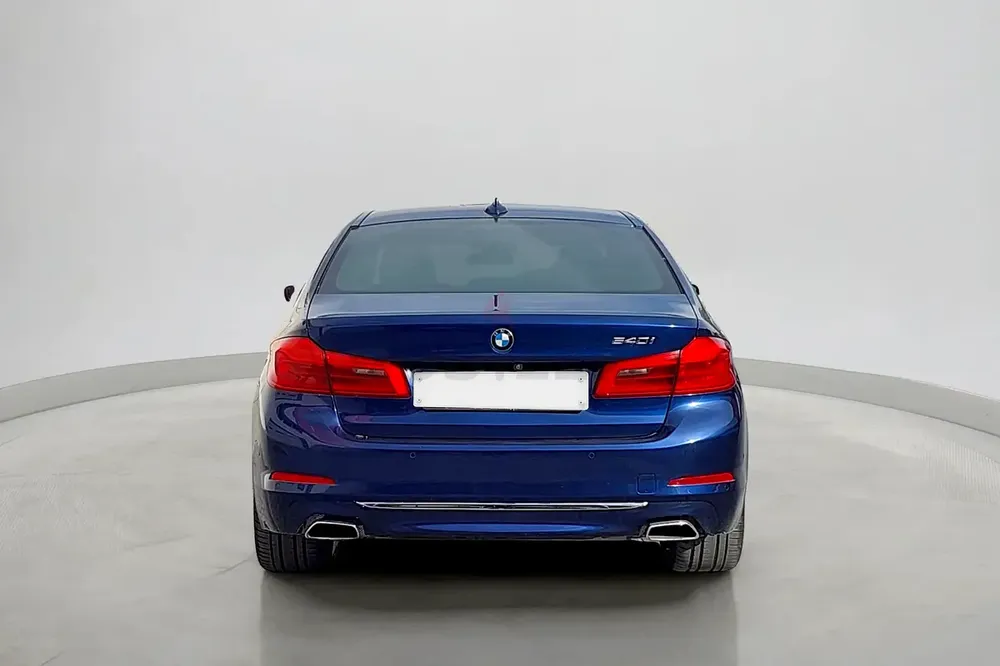 BMW 5-Series 540i 2017 GCC Specs - Image 4