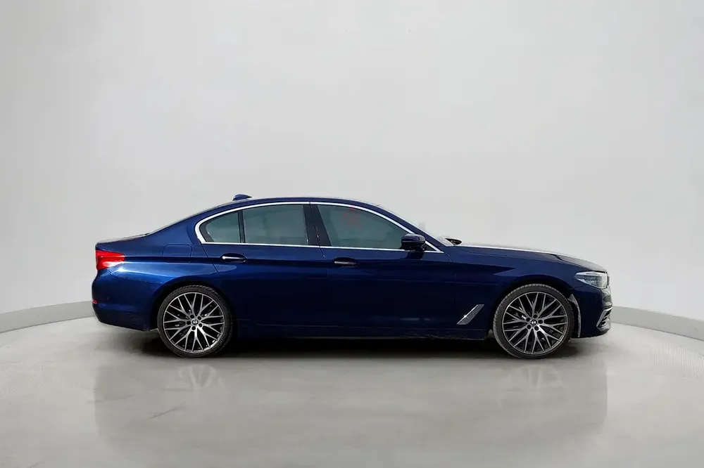 BMW 5-Series 540i 2017 GCC Specs - Image 6