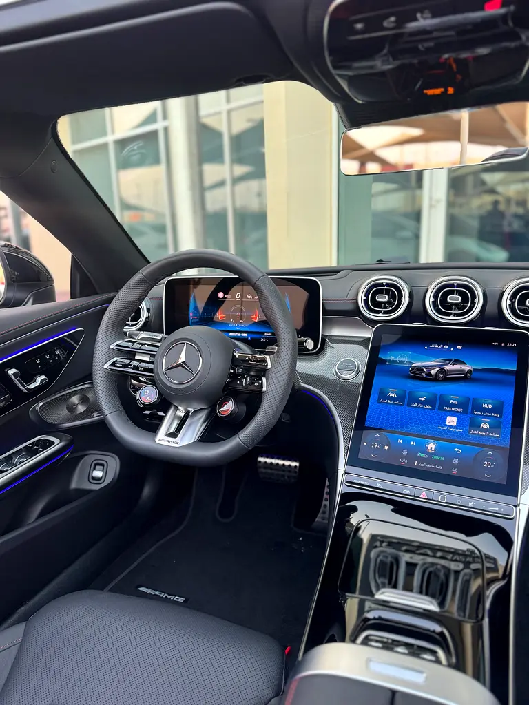 Mercedes Benz CLE 53 AMG 4matic convertible 2025 fully loaded - Image 14