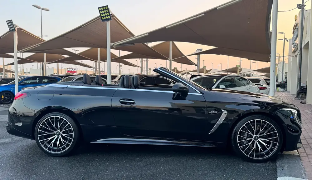 Mercedes Benz CLE 53 AMG 4matic convertible 2025 fully loaded - Image 7