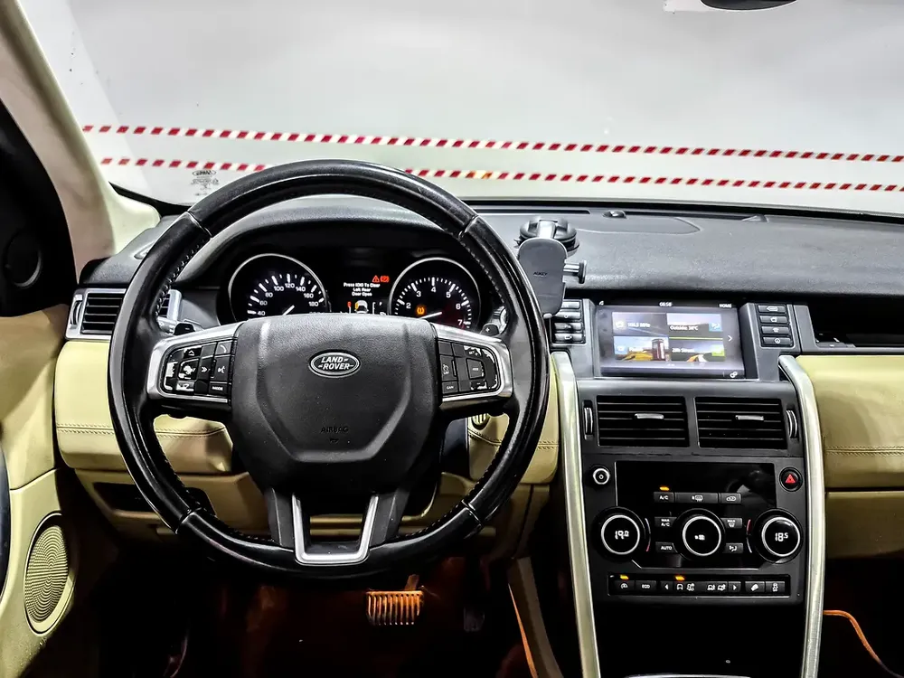 AED 916/month | 2016 Land Rover Discovery Sport  | GCC Specs | Ref#466095 - Image 10