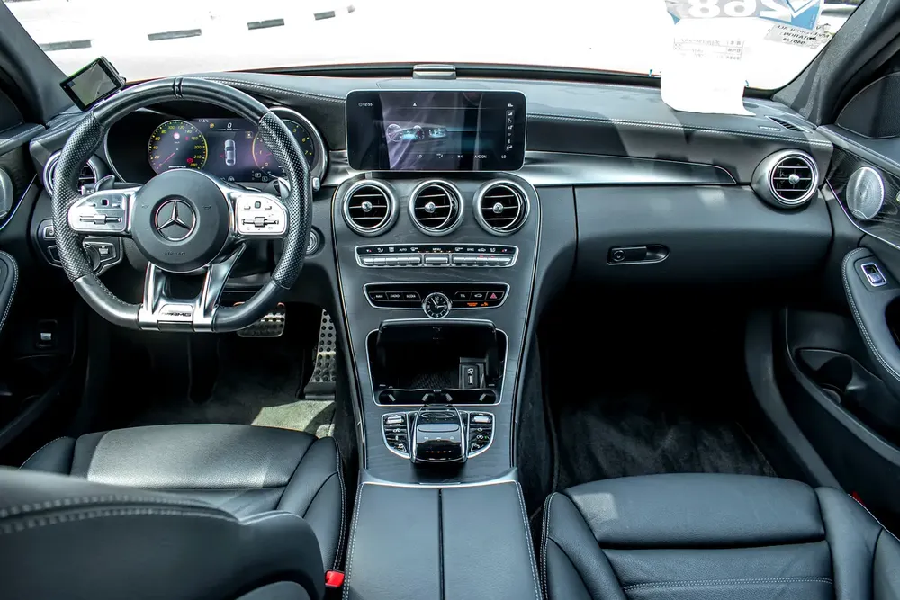 2021 - BENZ C43 AMG - IMMACULATE CONDITION - ONLY 21,000 KM DONE - Image 13