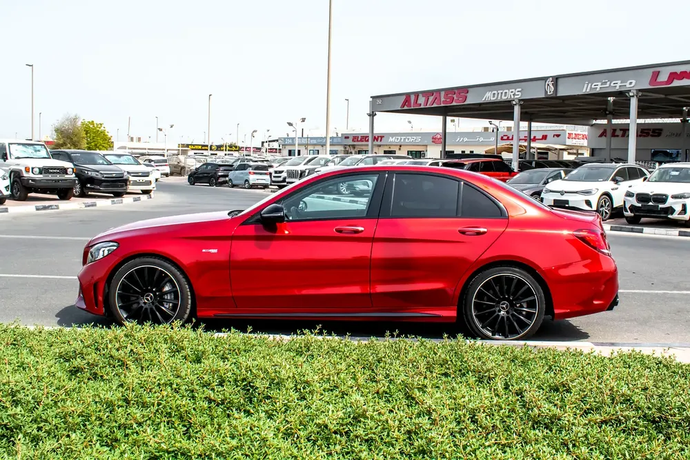 2021 - BENZ C43 AMG - IMMACULATE CONDITION - ONLY 21,000 KM DONE - Image 4