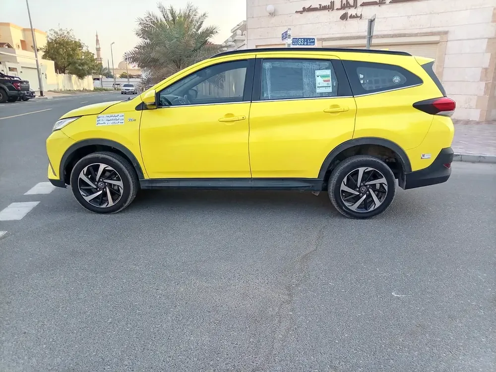 2019 Toyota Rush EX - GCC Specs - Reliable and Spacious SUV - Image 4