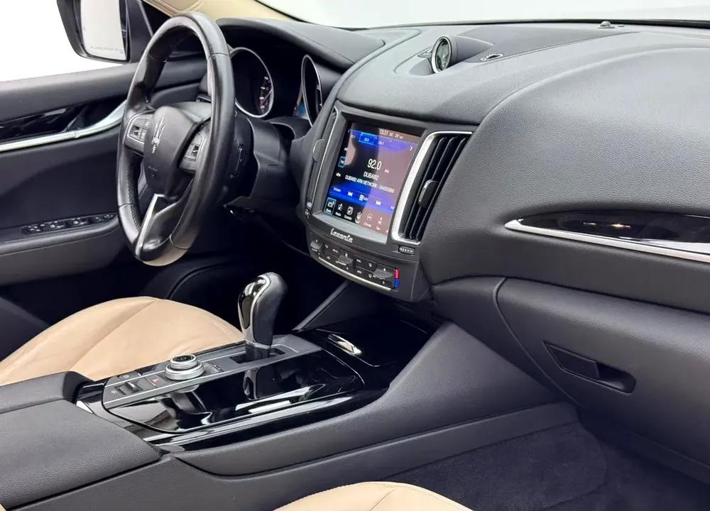 2017 Maserati Levante, Full Maserati Service History, Excellent Condition, GCC - Image 13