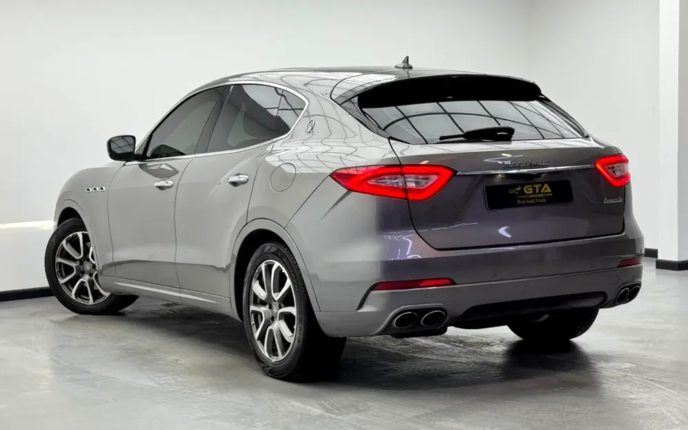 2017 Maserati Levante, Full Maserati Service History, Excellent Condition, GCC - Image 4