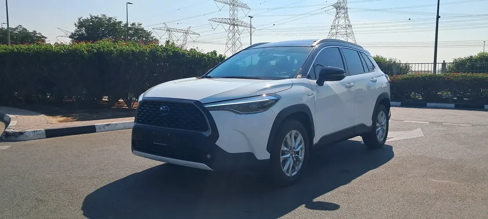 COROLLA CROSS 2024 HYBRID FULL OPTION NO.1 GCC FREE SERVICE 80000 KM + WARRANTY AL FUTTAIM + NO PAIN - Image 4