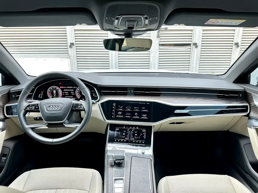 AUDI A6 45TFSI S-LINE 2023 - Image 10