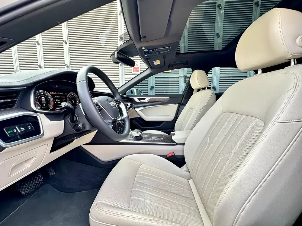 AUDI A6 45TFSI S-LINE 2023 - Image 8
