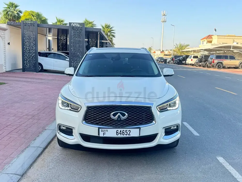 Infinity QX60 Luxurious top line and superb mint condition - Image 4