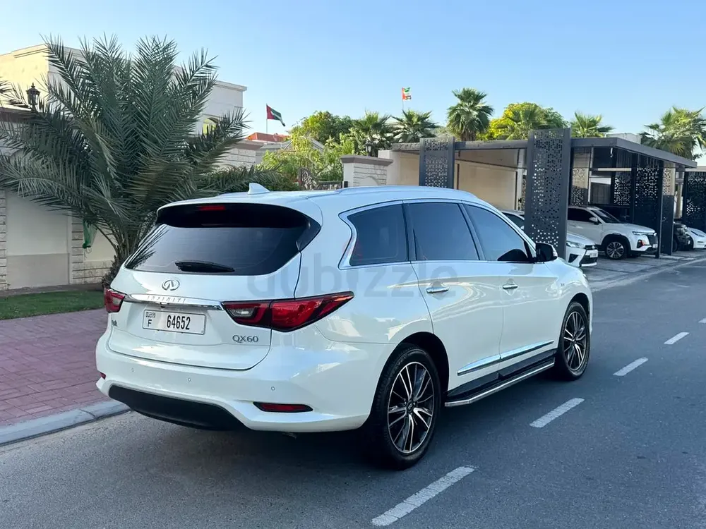 Infinity QX60 Luxurious top line and superb mint condition - Image 7
