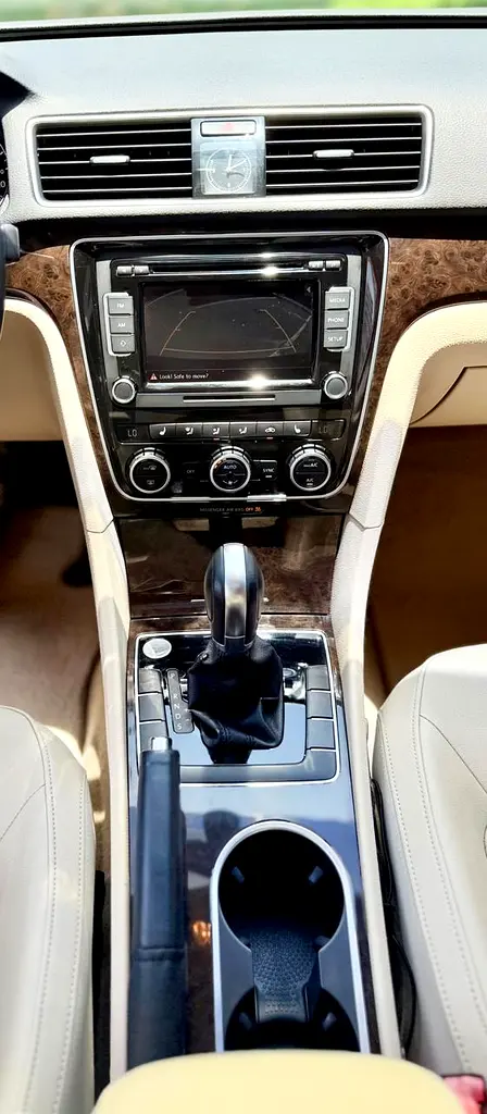 Volkswagen Passat Highline 2016 GCC Specs - Image 11