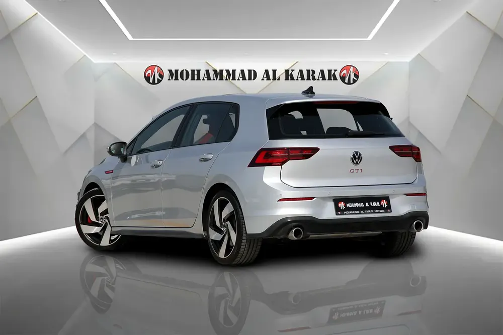VOLKSWAGEN GOLF GTI - 2022 - GCC - FULLY LOADED - AMAZING CONDITION - Image 5