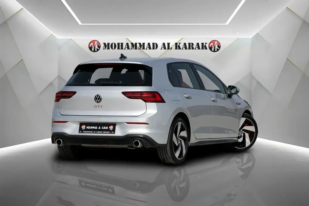 VOLKSWAGEN GOLF GTI - 2022 - GCC - FULLY LOADED - AMAZING CONDITION - Image 6
