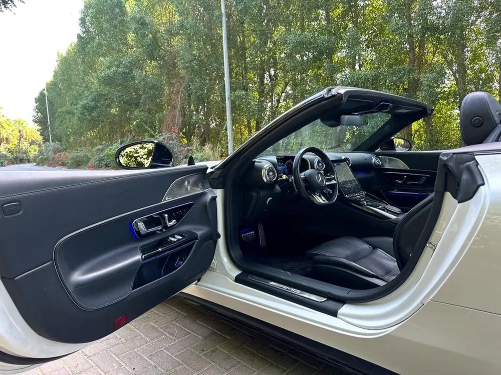 2024 Mercedes-Benz SL 63 AMG Roadster | 4.0L V8 Twin-Turbo AMG | 585 HP | Perfect Condition - Image 10