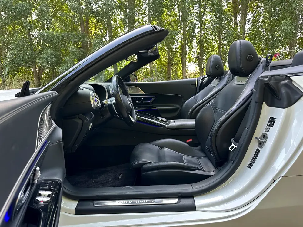 2024 Mercedes-Benz SL 63 AMG Roadster | 4.0L V8 Twin-Turbo AMG | 585 HP | Perfect Condition - Image 11