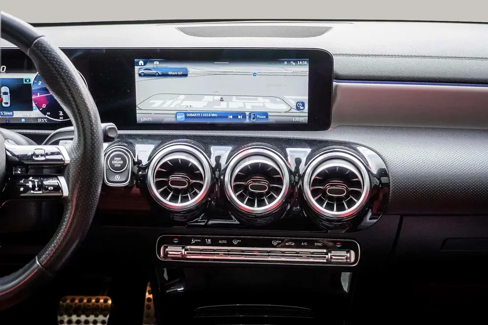 AED 2204/month | 2023 Mercedes-Benz A-Class A 200 | GCC Specs | Ref#443272 - Image 16
