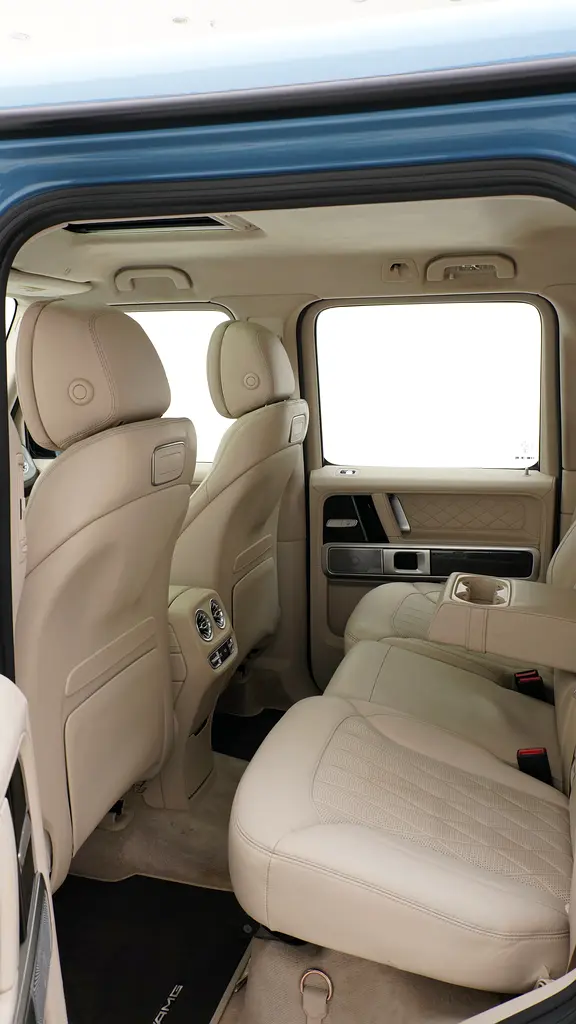 2022 Mercedes-Benz G-Class G 63 AMG | UNDER WARRANTY 2 YEARS GARGASH | GCC Specs  | - Image 17