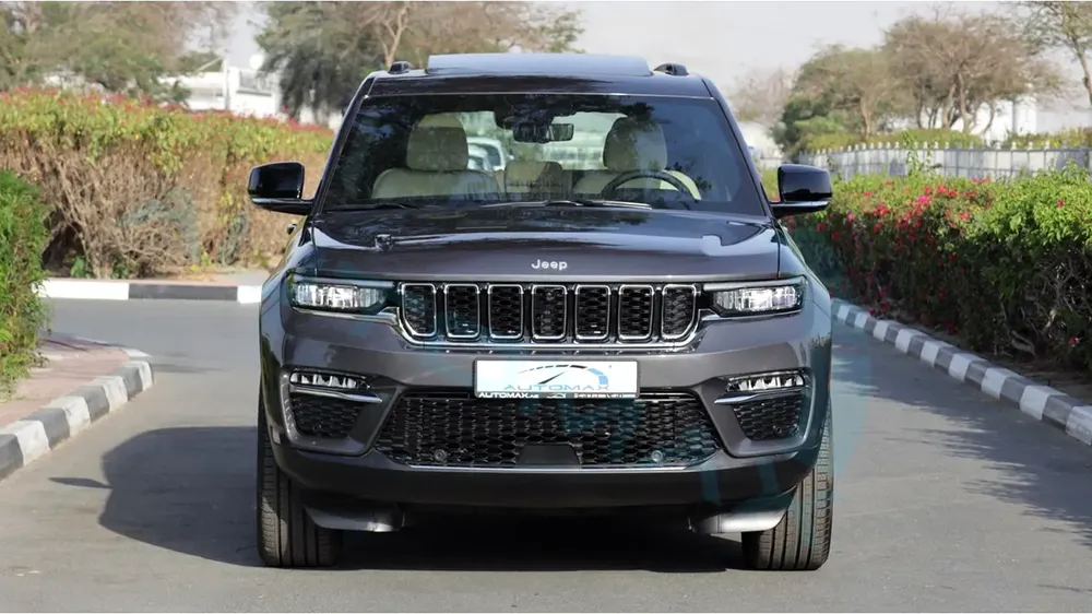 ( Eid al-Adha Offer ) 2025 JEEP GRAND CHEROKEE LIMITED PLUS LUXURY GCC With 3Yrs or 60K Km Warranty - Image 4